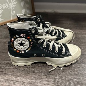Platform converse